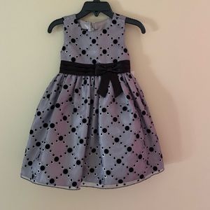 2T new with tags grey polladot dress